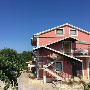 Pokrajac Twin Apartment